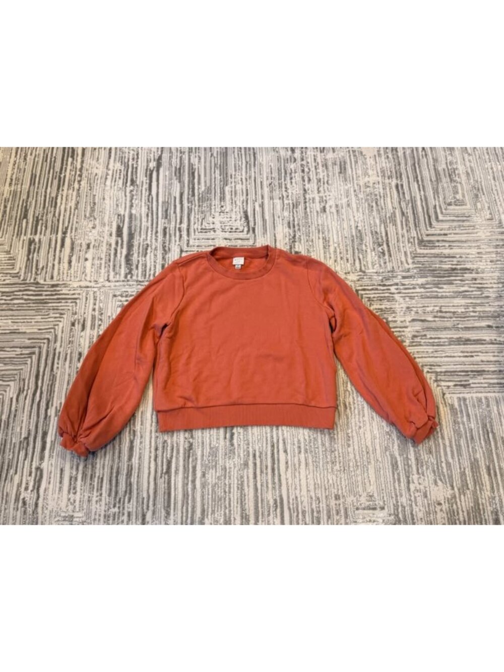 "A New Day" women's Medium Rust Puffed Sleeve Sweatshirt